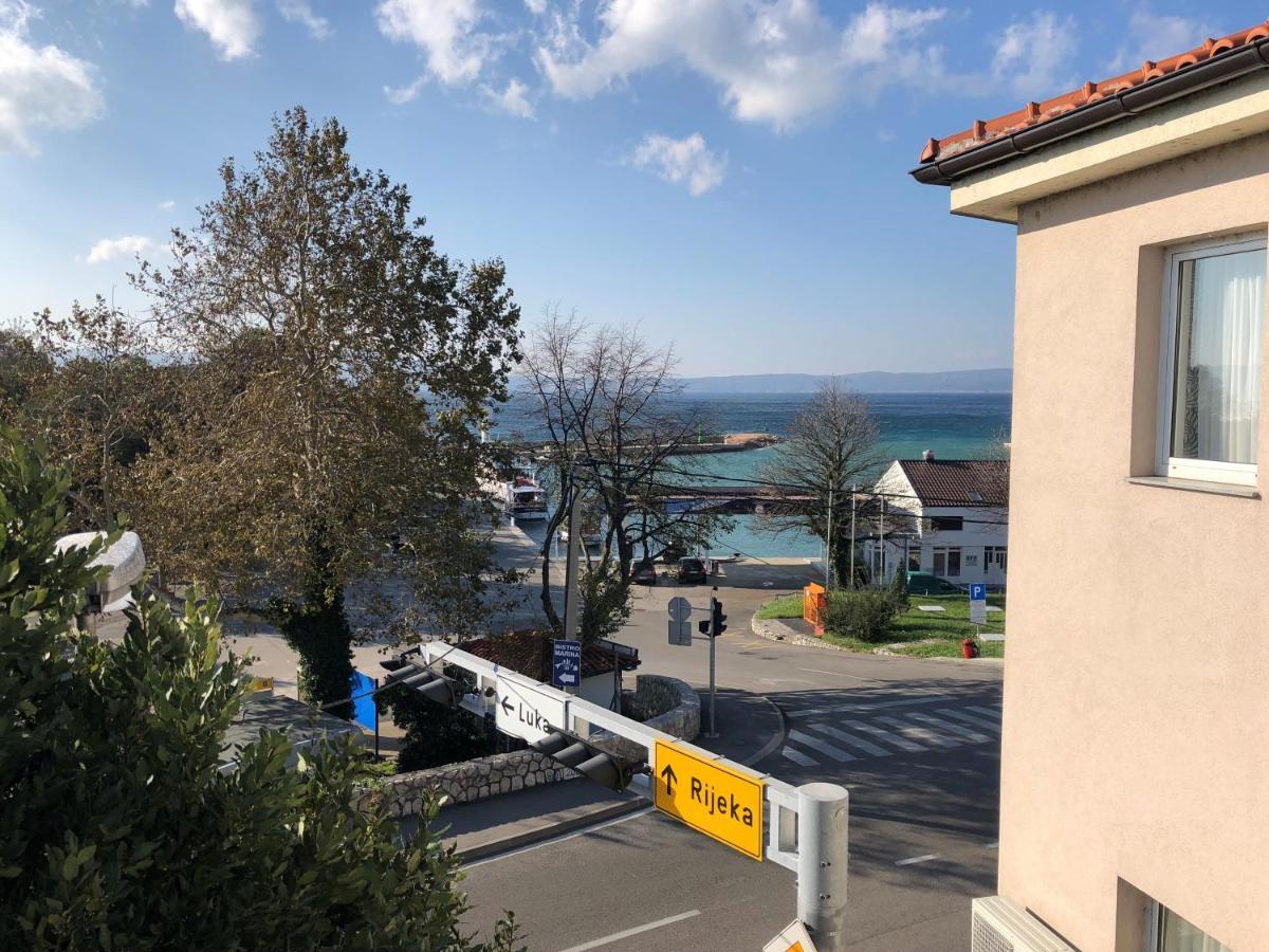 Apartmani I Sobe Ivancic1 Novi Vinodolski Exterior foto