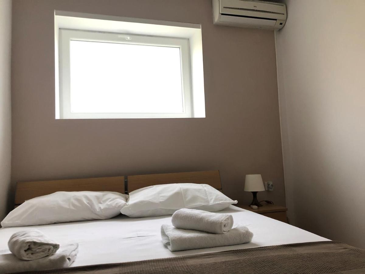 Apartmani I Sobe Ivancic1 Novi Vinodolski Exterior foto